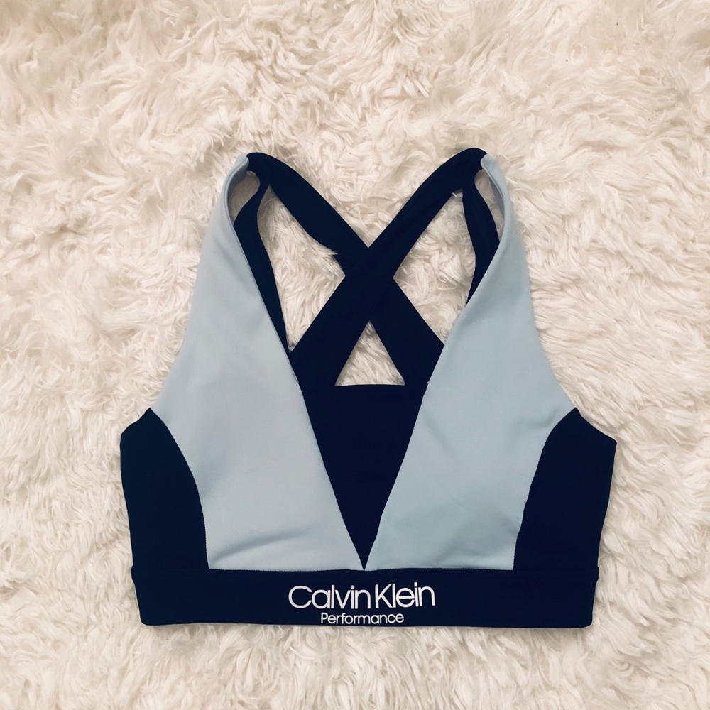 ☘️$8 Weekend Sale ☘️Calvin Klein Performance